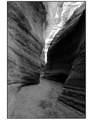 Kasha Ketuwe slot canyon in black and white