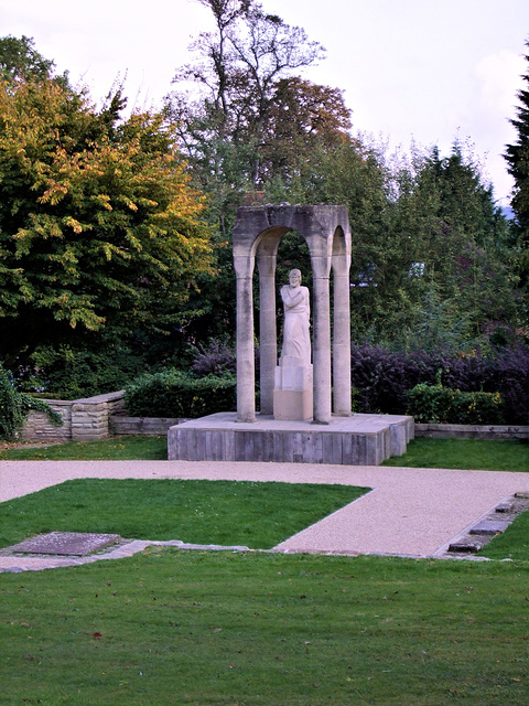 The Heroes Shrine sculpture - Manor Park Aldershot