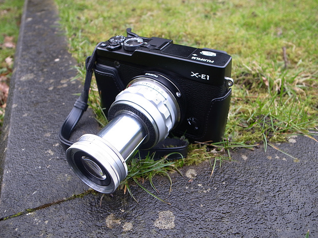 Fuji X-E1 & Leica 90mm f4 collapsible + Fuji M Mount Adaptor