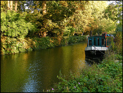 autumn-coloured canal