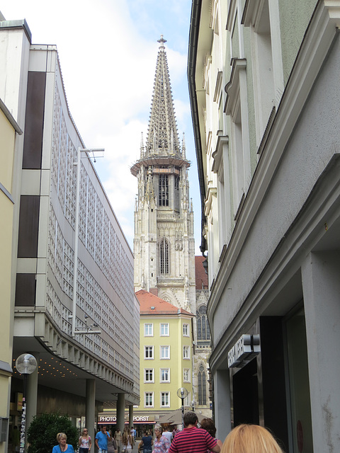 Flèche de la cathédrale.