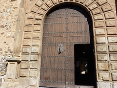 Puerta de un Palacio en Cáceres