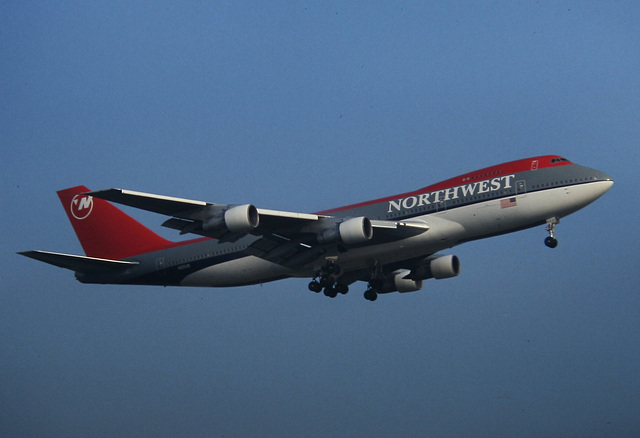 Northwest Boeing 747-100