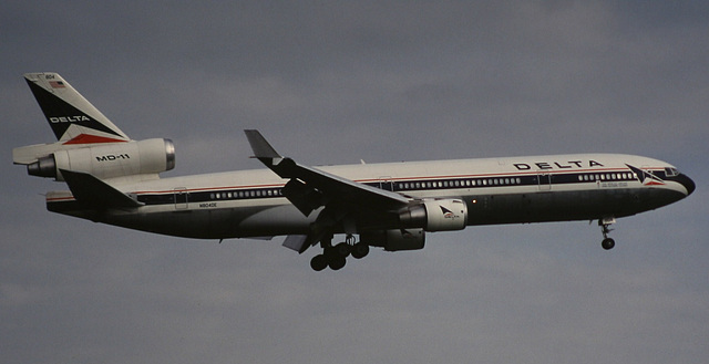 Delta Air Lines McDonnell Douglas MD-11