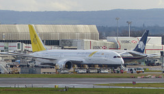 V8-DLB at Heathrow (1) - 3 March 2014