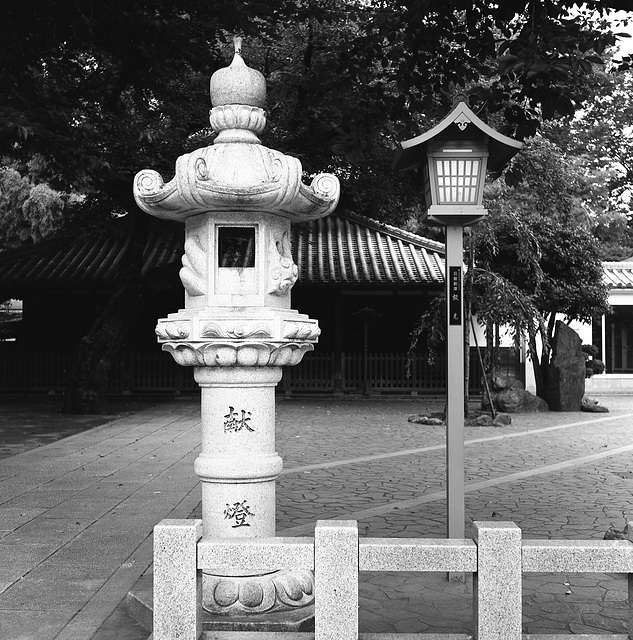Lanterns in Renkeiji temple