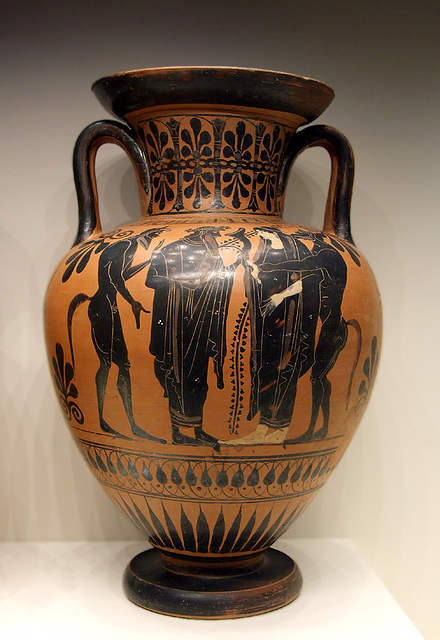 Amphora with Dionysos and Ariadne in the Getty Villa, July 2008