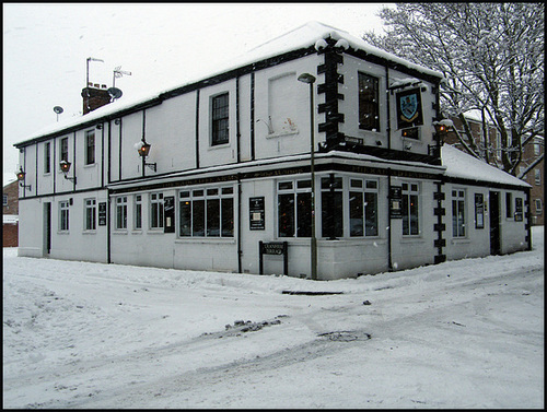 snow at the Radcliffe Arms