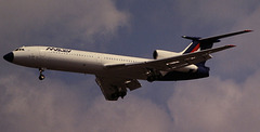 Malev Tupolev Tu-154