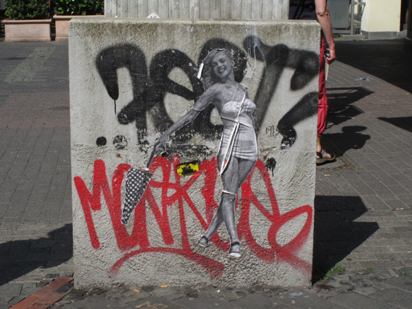 Marilyn paste-up