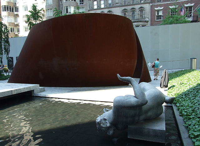 Works by Richard Serra and Aristide Maillol in the Museum of Modern Art's Sculpture Garden, May 2007