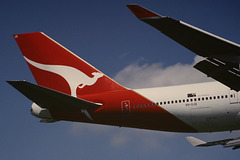 QANTAS Boeing 747-400 tail section