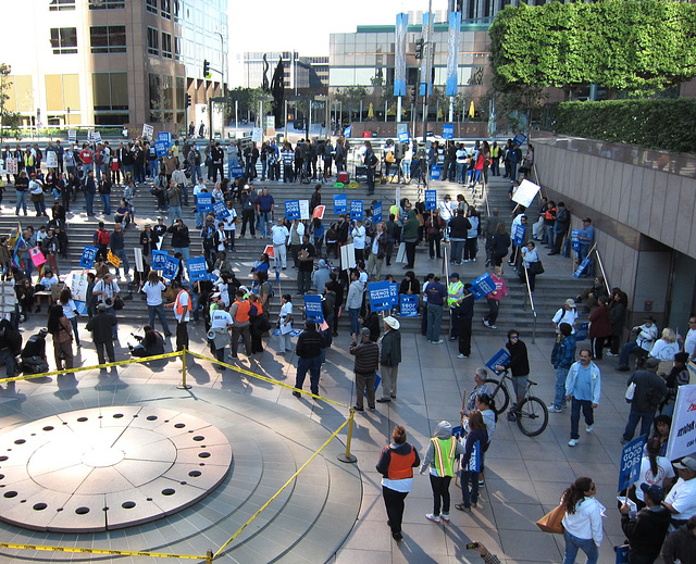 Bank Protest Occupy LA 1456a