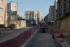 BESANCON: Travaux du tram: 2ème partie de l'avenue fontaine argent 05.