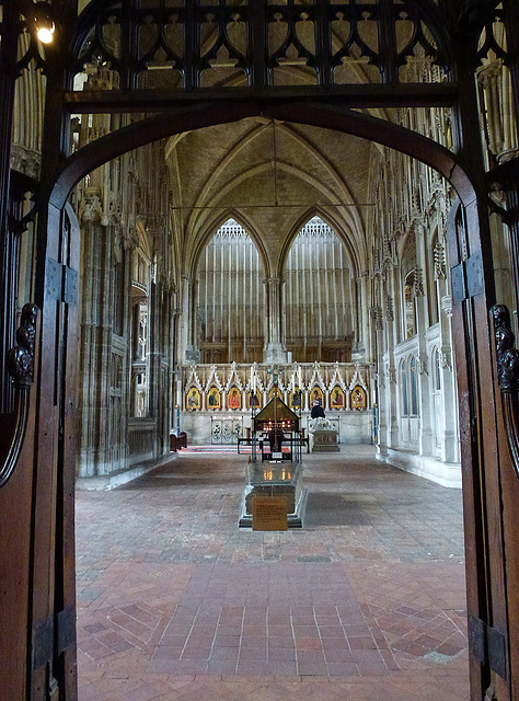 winchester cathedral, hants.