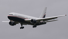 Boeing 767-200 N2767
