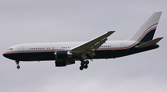 Boeing 767-200 N2767