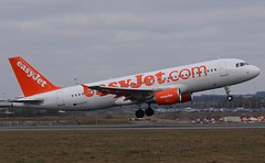 easyJet Airbus A320