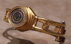 Gold and Niello Bracelet in the Metropolitan Museum of Art, April 2010