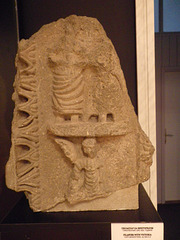 Musée de Zajecar : pilastre représentant une victoire.