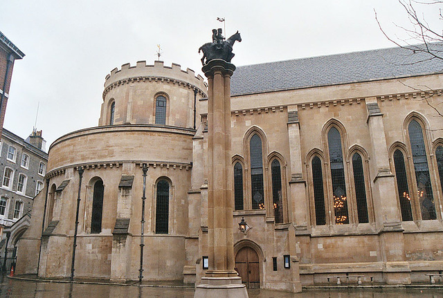 Temple Church in London, 2005