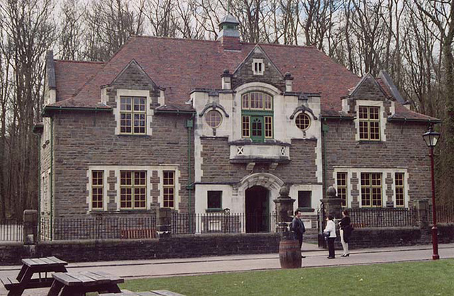 Oakdale Workmen's Hall, 2004