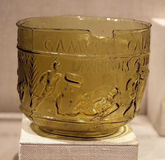 Glass cup, Roman, Early Imperial, Julio-Claudian