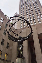 Statue of Atlas in Rockefeller Center, 2006