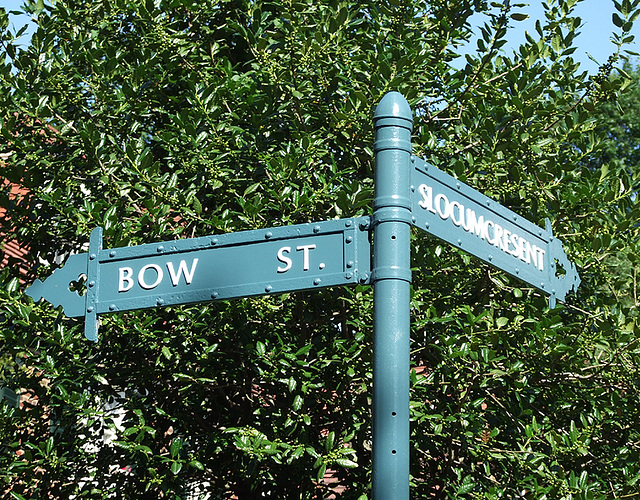 Street Sign in Forest Hills Gardens, July 2007