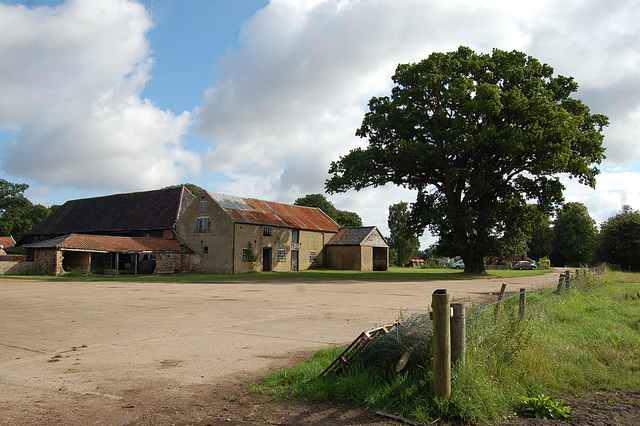 1. Park Farm, Henham, Suffolk . General view of complex from SW