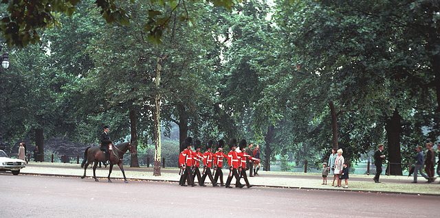 London guard in 1969 (020)