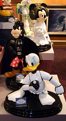 Disney Star Wars Sculptures in the Disney Store on 5th Avenue, August 2007