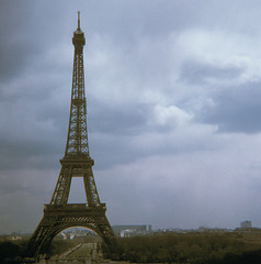 Paris, Eiffel Tower from Chaillot, Spring 1969 (024 b)