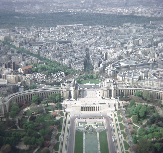 Paris, Palais De Chaillot, Spring 1969 (023 a)