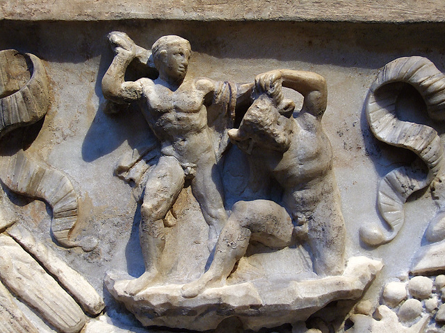 Detail of Theseus and the Minotaur on the Garland Sarcophagus in the Metropolitan Museum of Art, July 2007