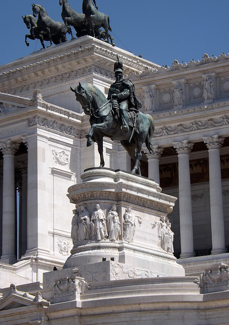 ipernity: The Quadriga on top of the Vittorio Emanuele II Monument