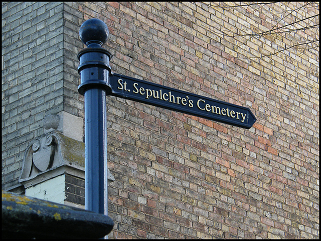sign to St Sepulchre's