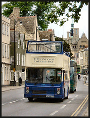 Oxford Full Circle Tour bus