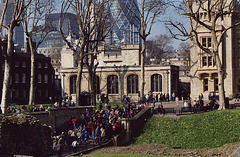 The Chapel & Crowd at the Tower of London, March 2004