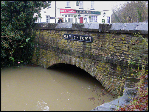 full stream at Osney Town Bridge