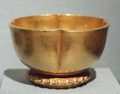 Indonesian Gold Bowl  in the Metropolitan Museum of Art, November 2010