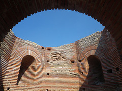 L'intérieur d'une tour hexagonale