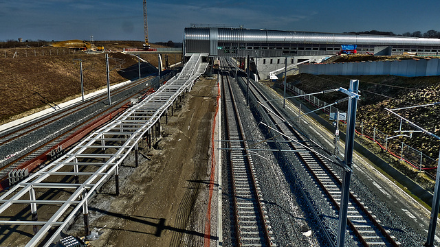 MEROUX: Construction de la nouvelle gare TGV.