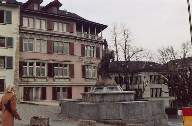 Fountain in Zurich, Nov. 2003