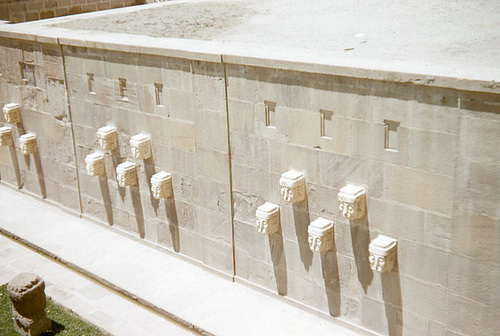 Wall of Stone Heads, Tiwanaku Semi-Subterranean Temple Replica, La Paz, Bolivia