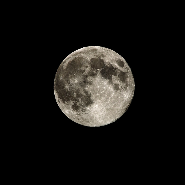 FREJUS: Pleine lune du 22 juillet 2013