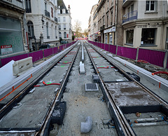 BESANCON: Travaux du tram: Avenue Carnot. 2013.04.15.01