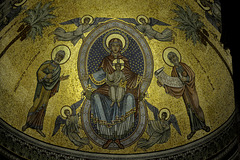 MONACO: Marie la Glorieuse" Mosaïc de la Cathédrale.