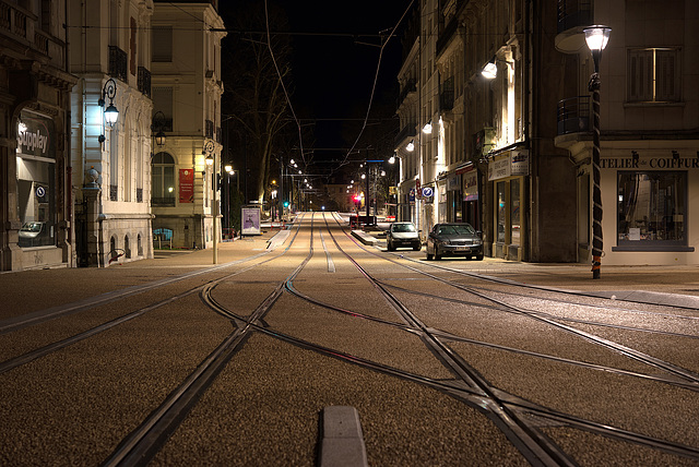 BESANCON:Fin des travaux du tram: Avenue Carnot. 2014.02.16