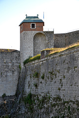 BESANCON: La citadelle: la tour du roi.